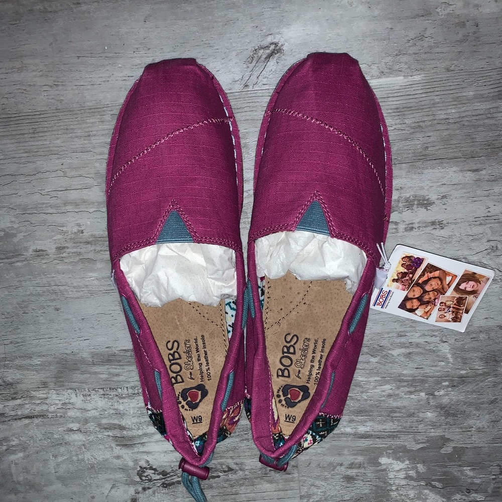 ** NOT FOR SALE ** NWT BOBS